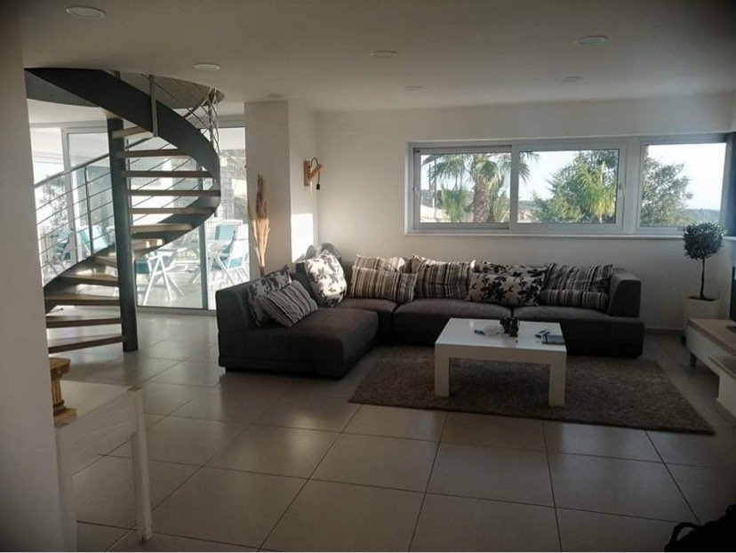 Villa with unobstructed sea views in Paphos.