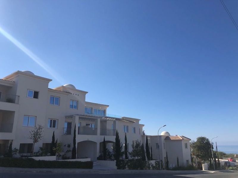Townhouse in key ready complex in Paphos