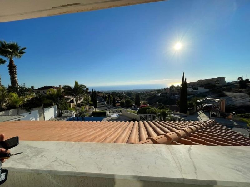 Villa mit unverbautem Meerblick