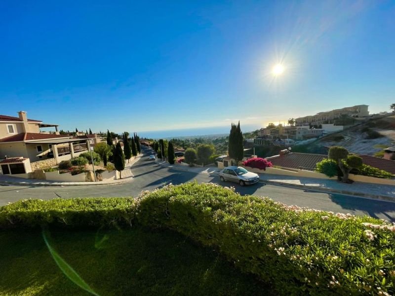 Villa mit unverbautem Meerblick