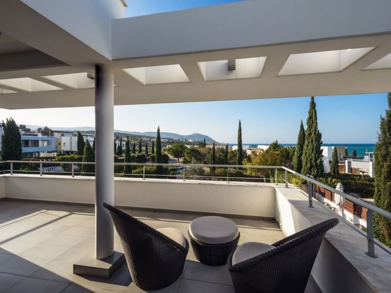 Luxury villa in seafront gated development in Polis
