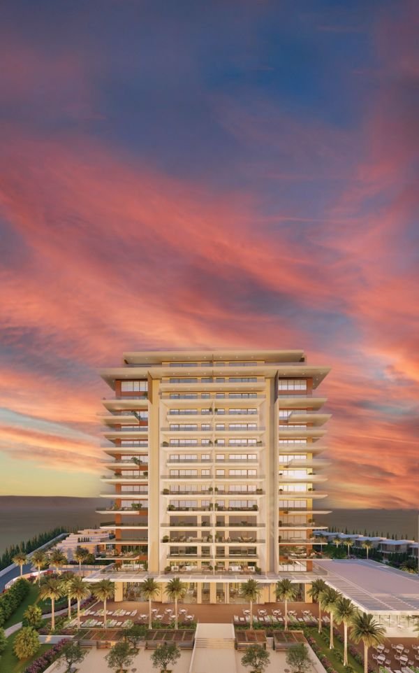 Flat in 5* resort on beach