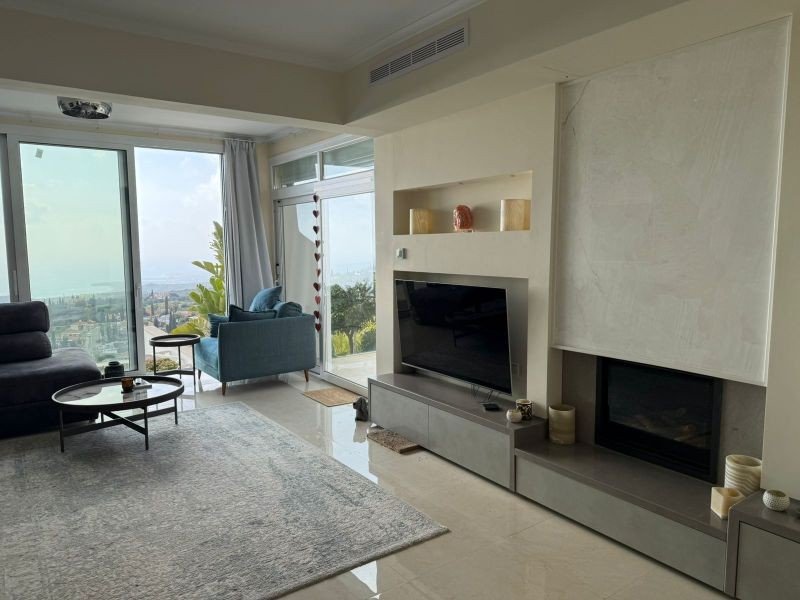 Modern Sea View Villa in Paphos