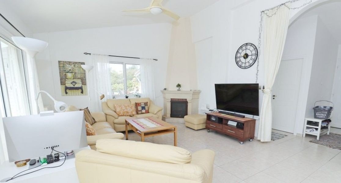Villa with Panoramic Sea Views in Paphos