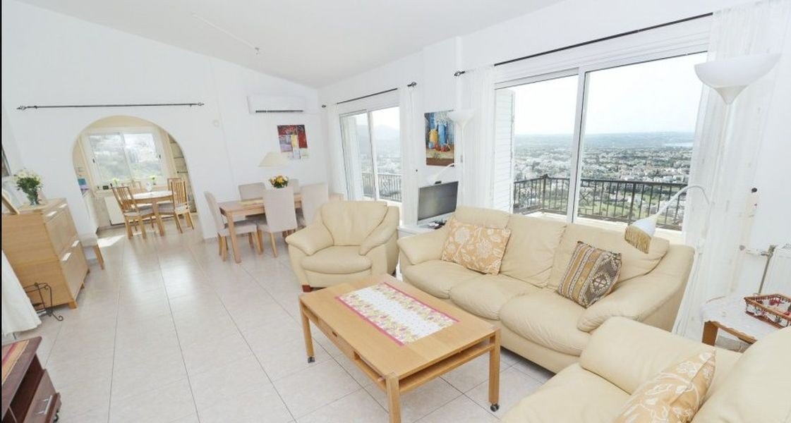Villa with Panoramic Sea Views in Paphos