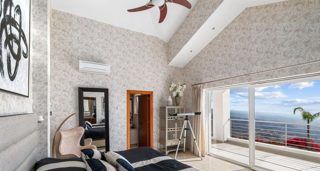 Residenz mit Panoramablick aufs Meer in Paphos