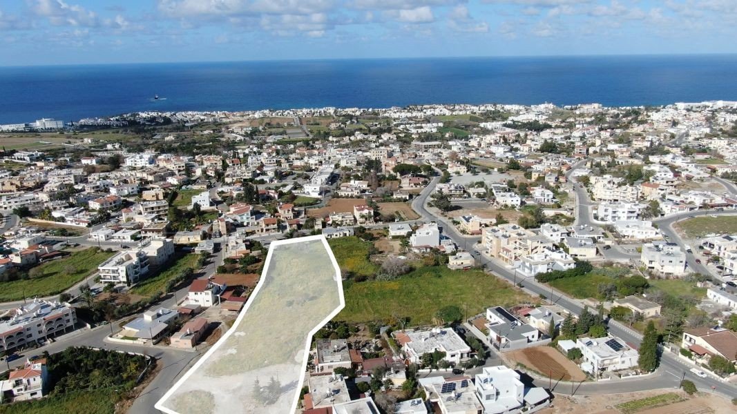 Apartment in gated Development in Paphos