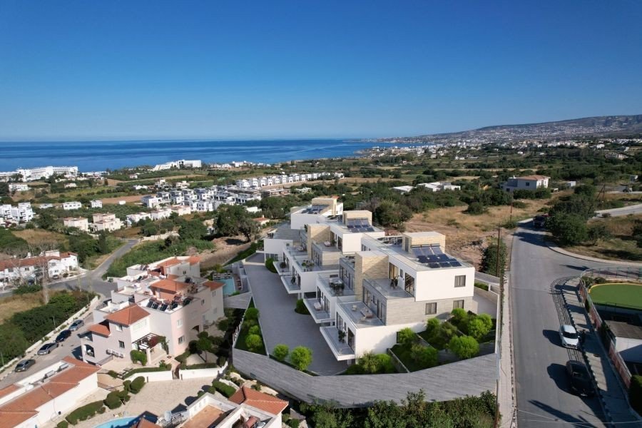 Apartment in development close to sea in Paphos