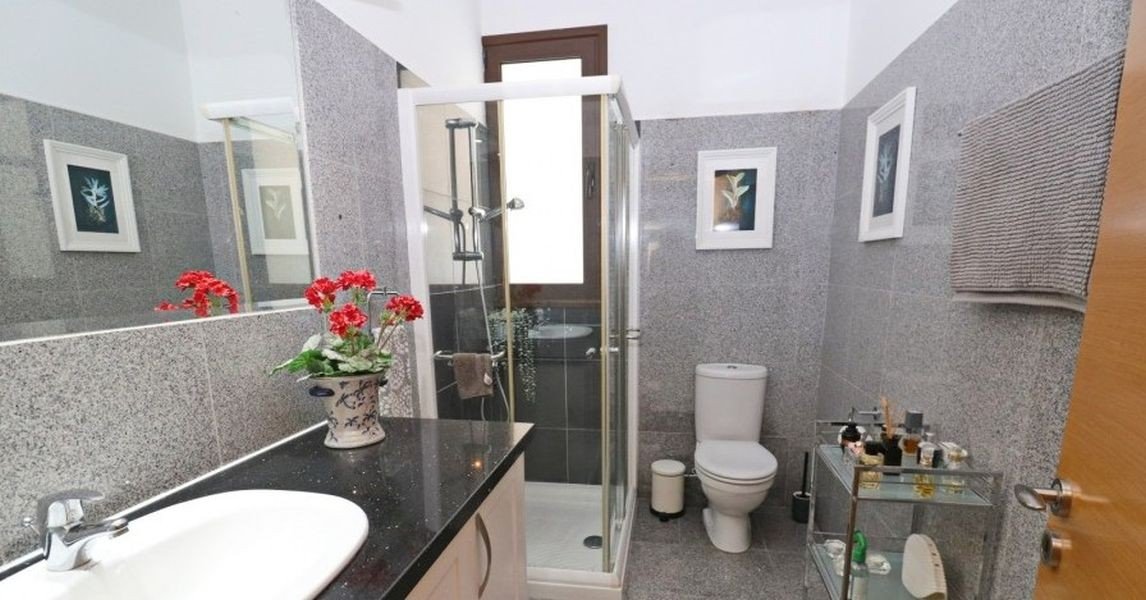 Villa close to Cap St Georges Hotel & Resort