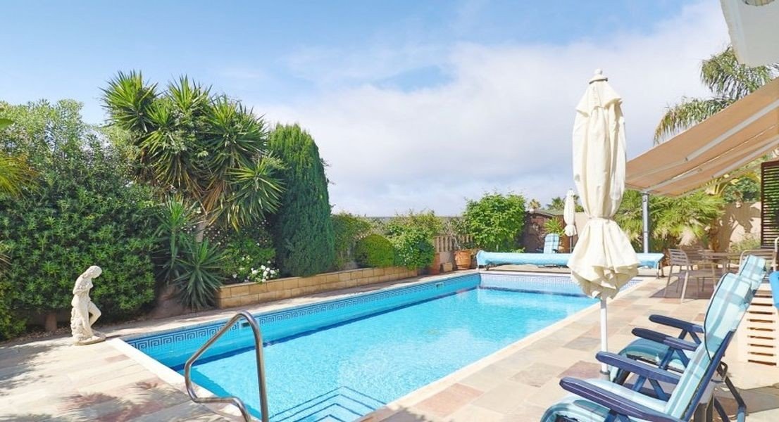 Villa close to Cap St Georges Hotel & Resort