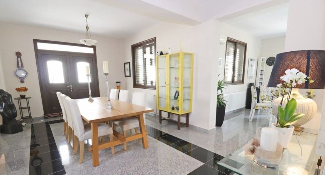 Villa close to Cap St Georges Hotel & Resort