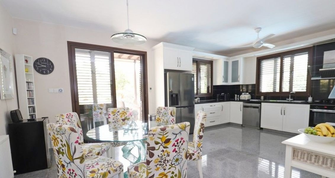Villa close to Cap St Georges Hotel & Resort