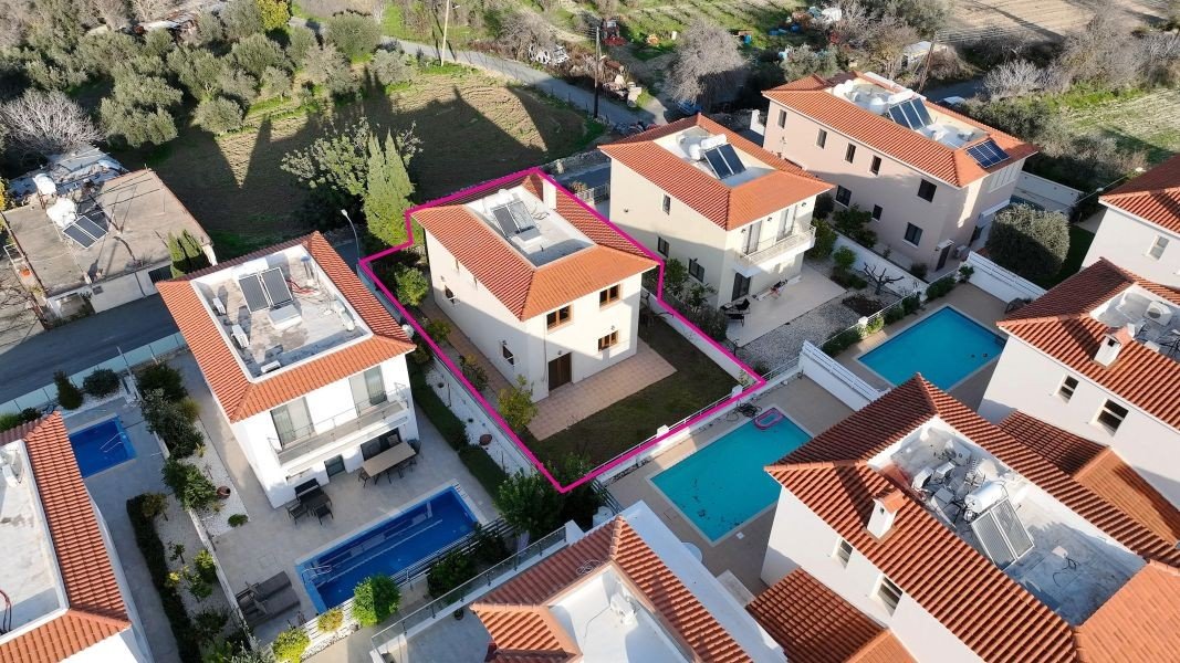 Villa with mountains views in Paphos