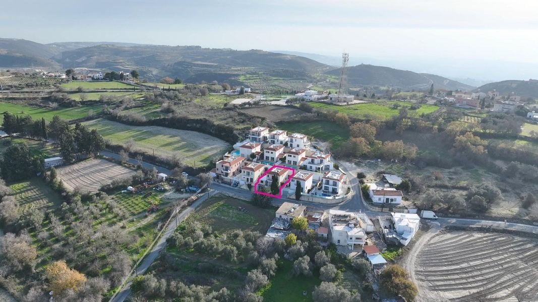 Villa with mountains views in Paphos