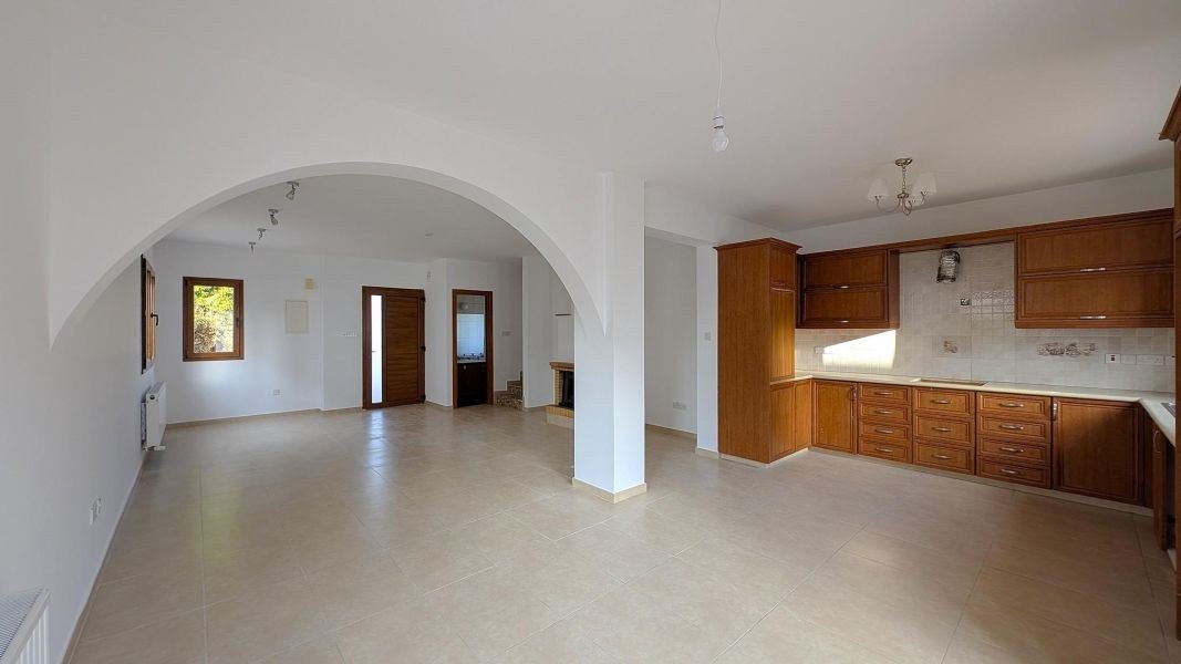 Villa with mountains views in Paphos