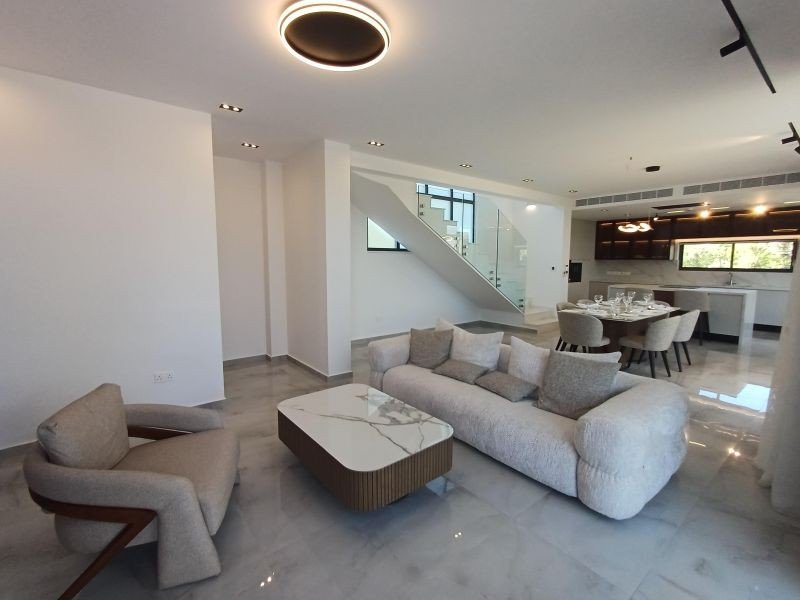 Villa close to Paphos and ISOP