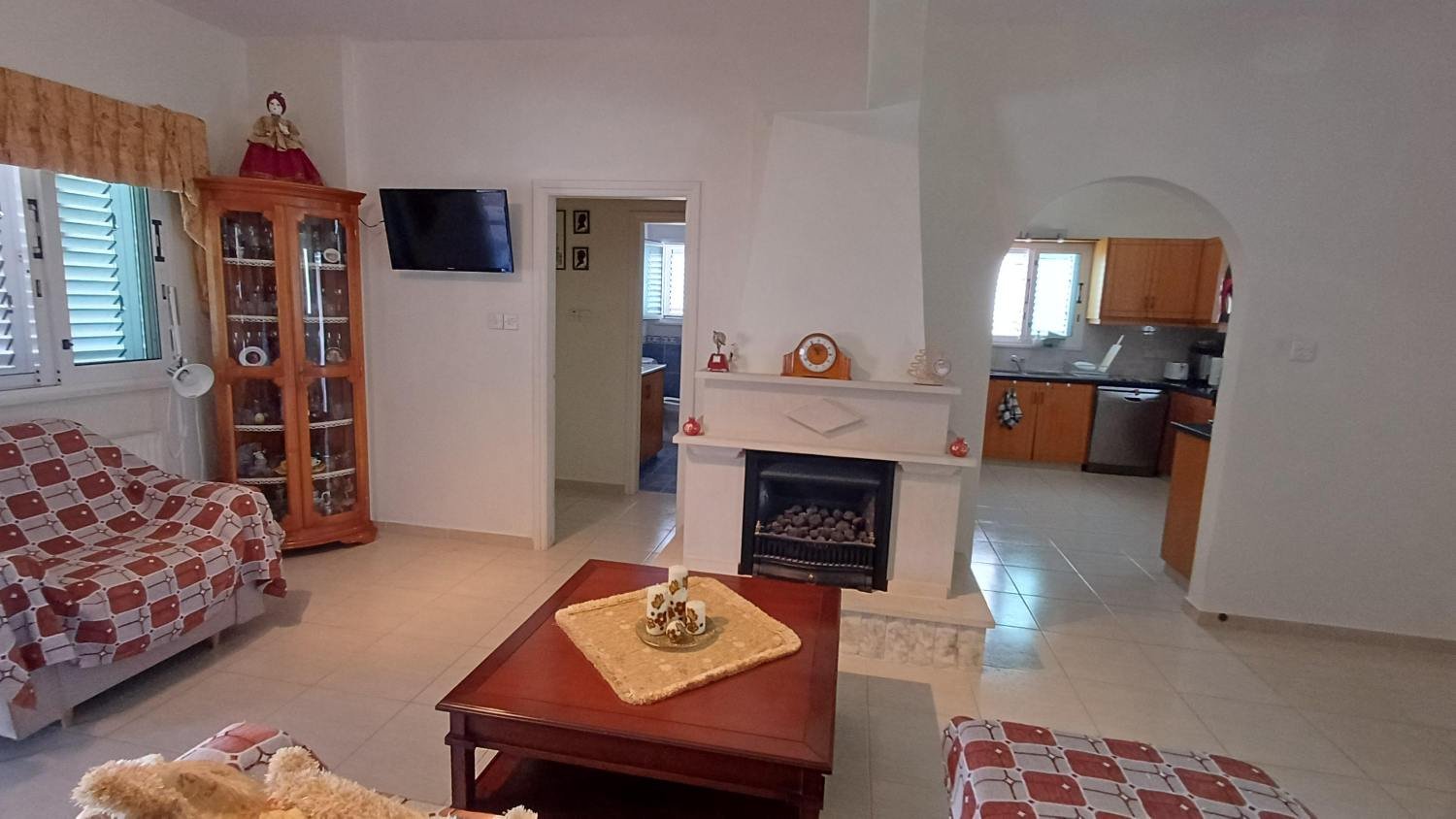 Bungalow with Sea and Mountain Views in Paphos