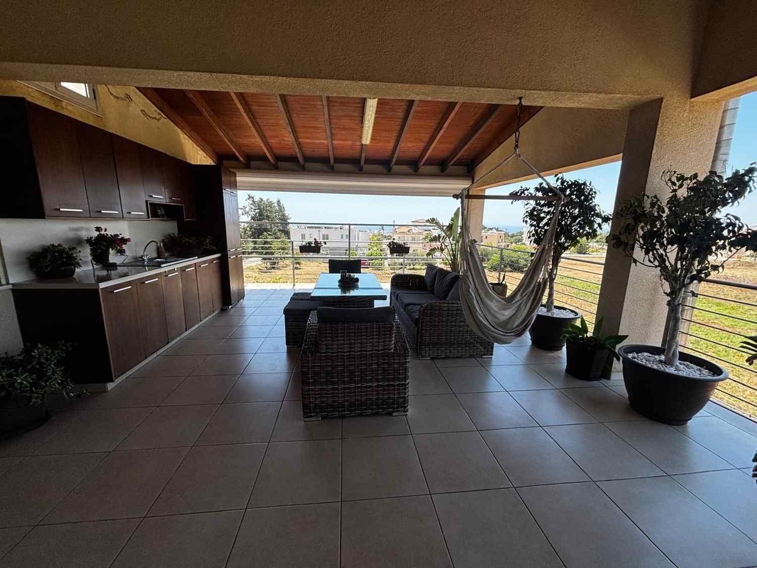 Apartment with Specious Terrace with Sea Views