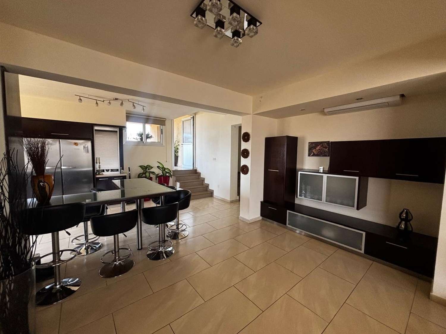Apartment with Specious Terrace with Sea Views