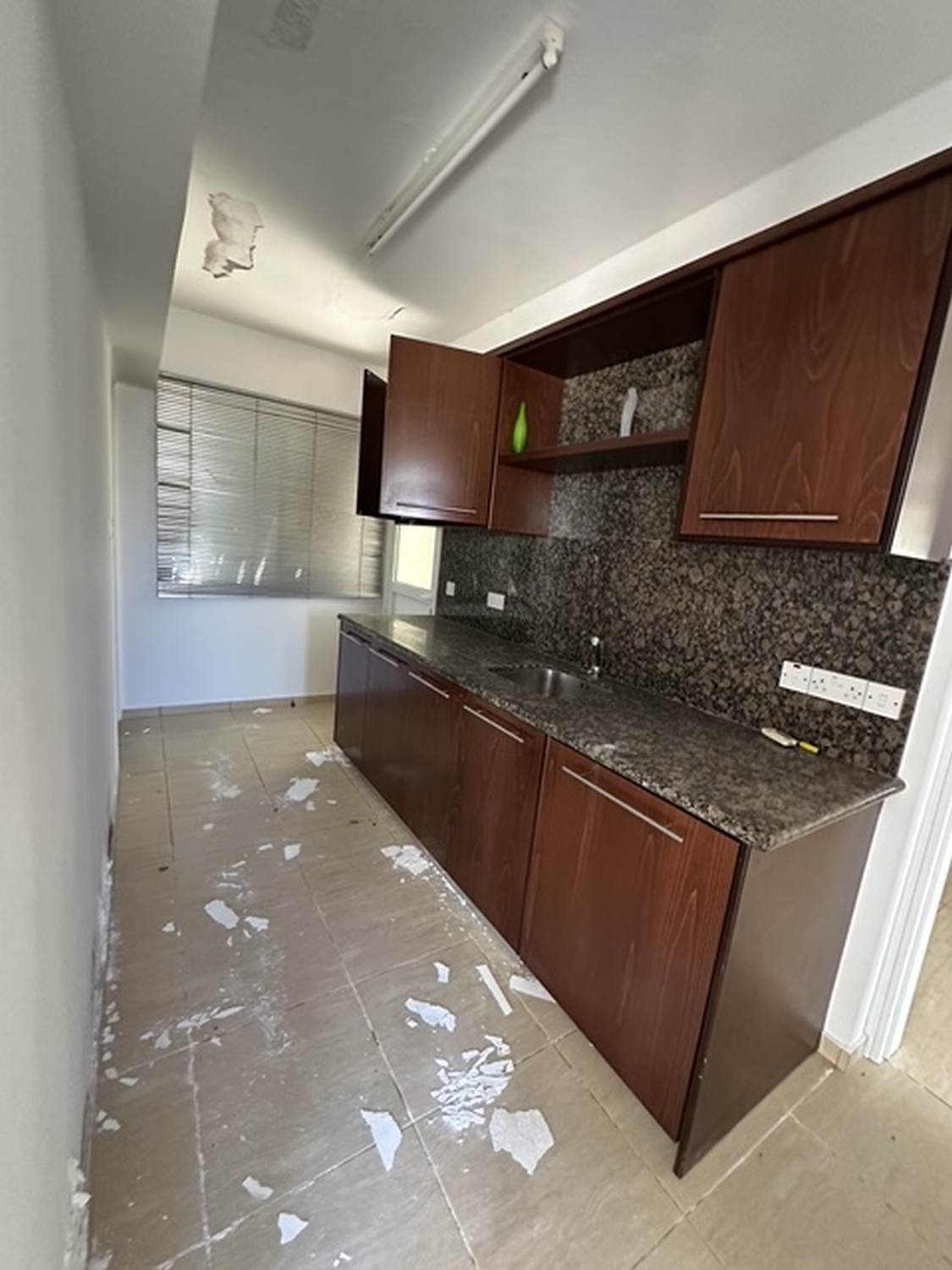 Modern Villa close to Cap St George Resort