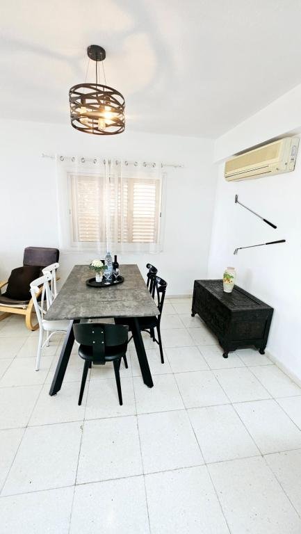 Apartment in Regina Gardens close to Venus Beach