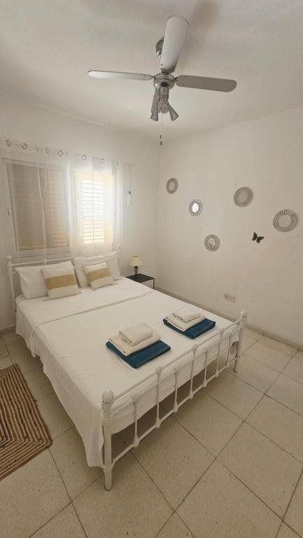 Apartment in Regina Gardens close to Venus Beach