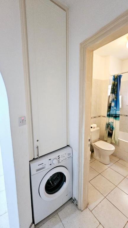Apartment in Regina Gardens close to Venus Beach