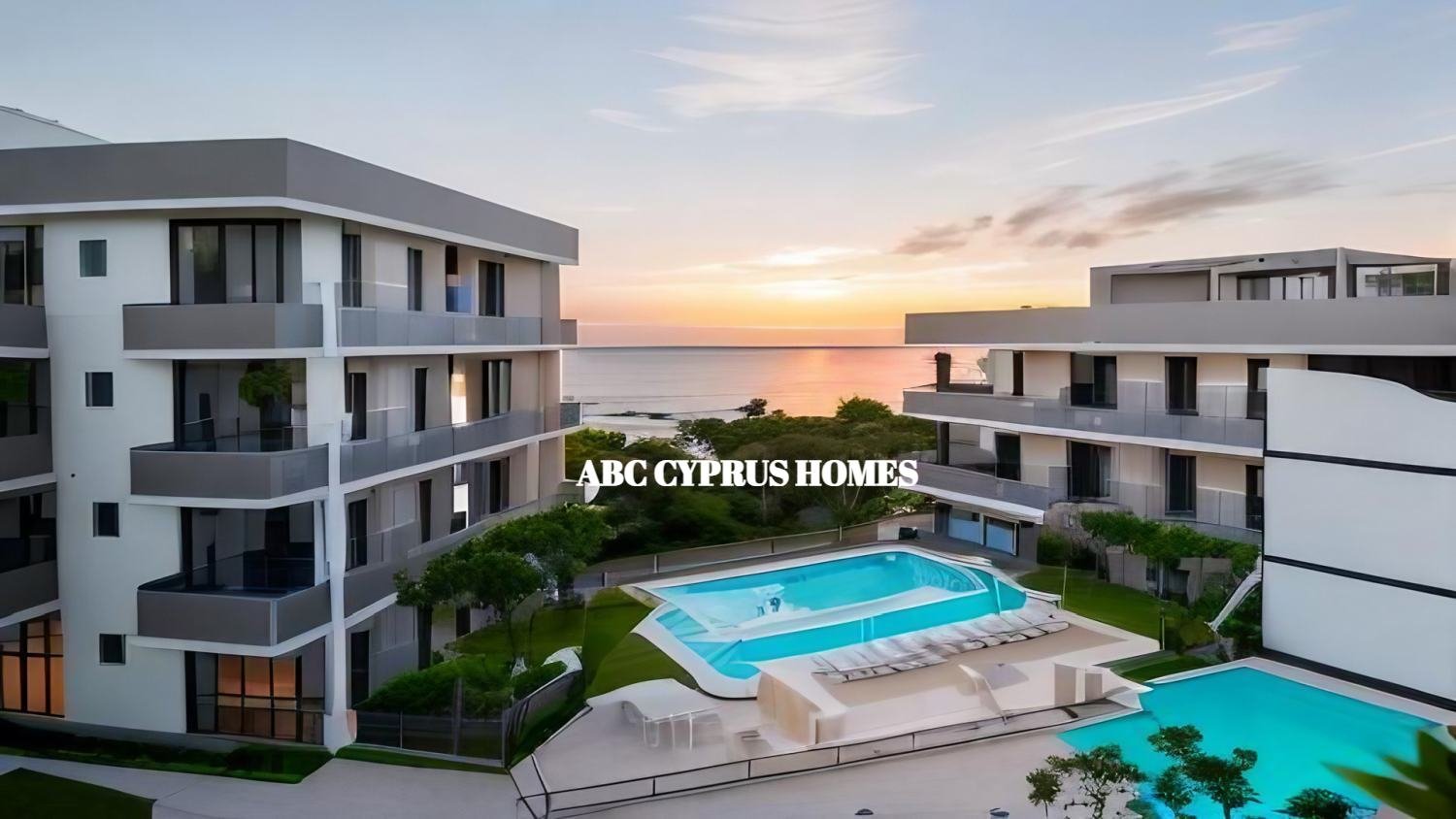 Modern Flat Near Sea in Mouttalos