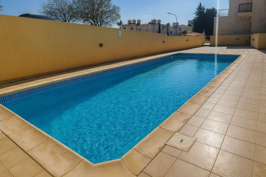 Semi-Detached Townhouse in Universal