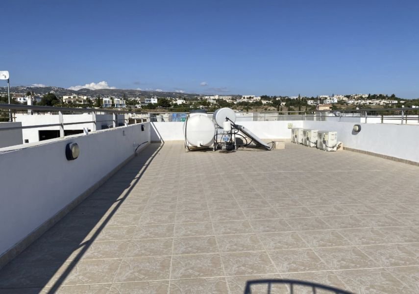 Villa with optional Pool and Roof Terrace with Sea Views
