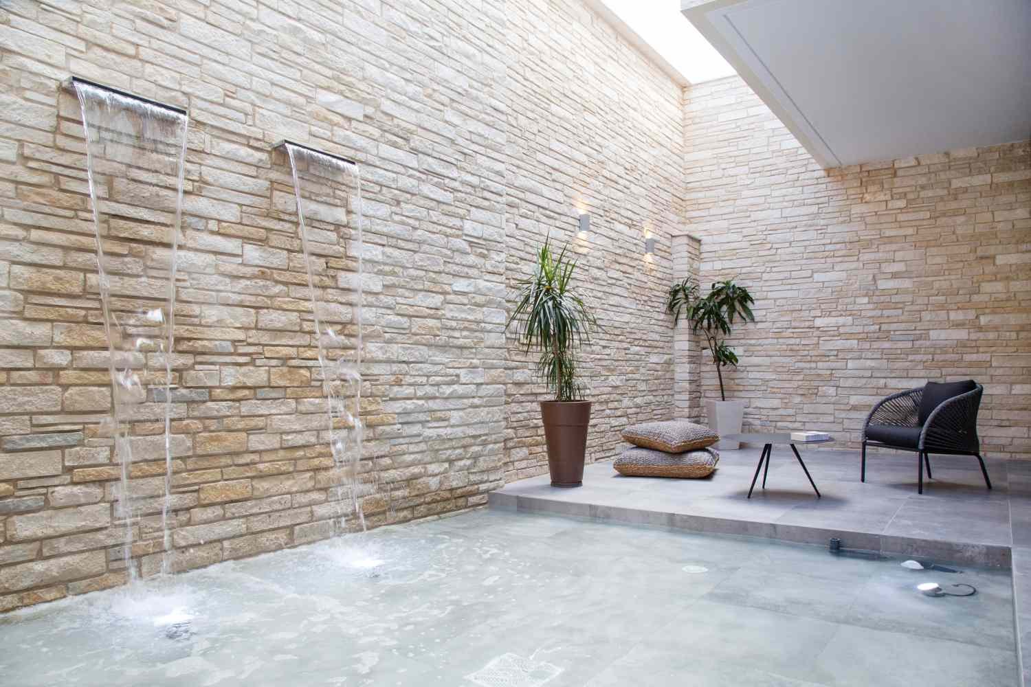 Luxury 3-4 Bedroom Villas with Sea Views