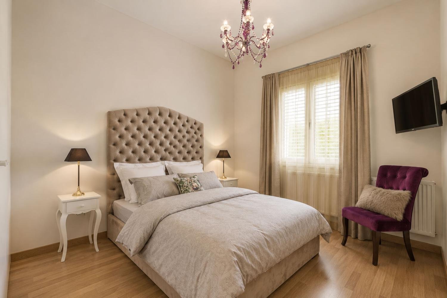 4-Bedroom Villa 200 m from the Sea in Amathusia