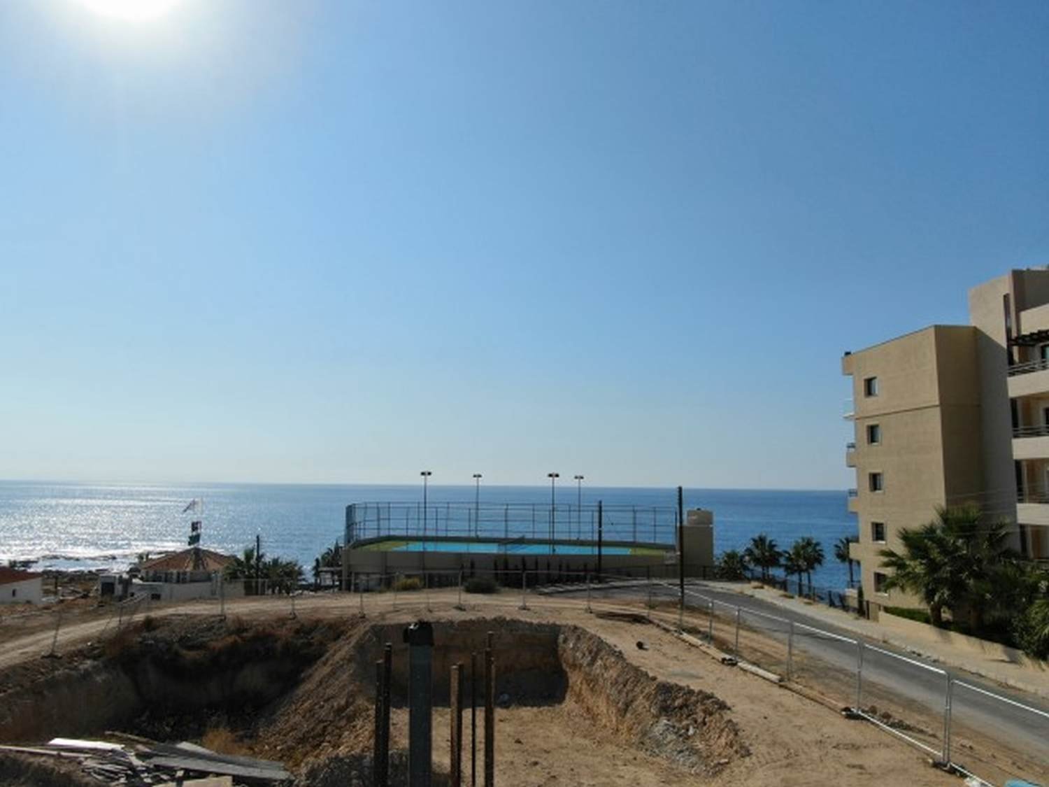 Beachfront Villas with a beautiful sandy lagoon beach right at their doorstep
