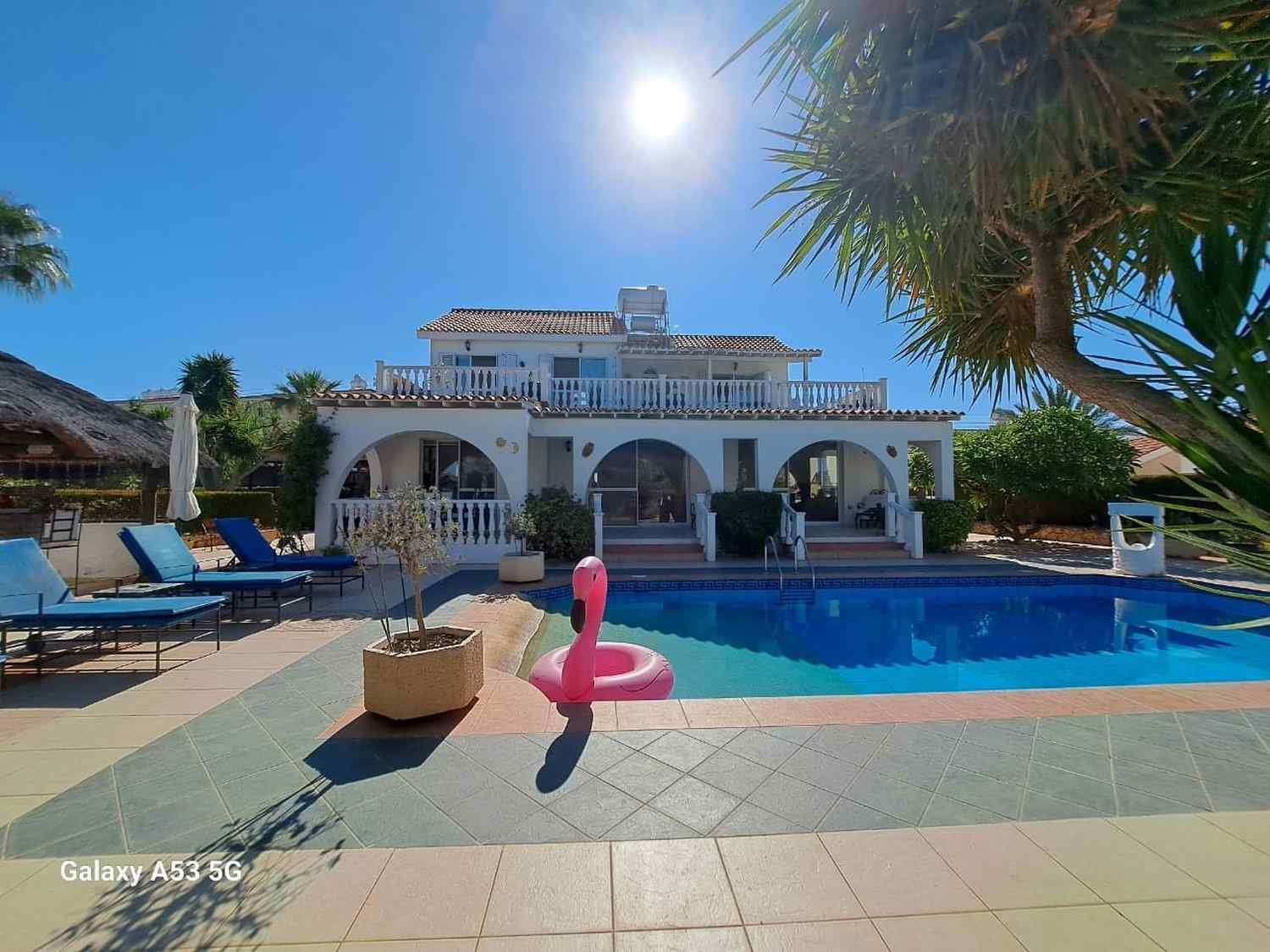 Spacious Two-Unit Villa with Sea Views