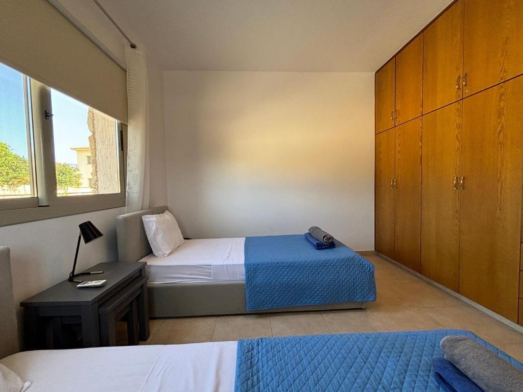 Luxurious 3-Bedroom Villa with Private Pool and Sea Views