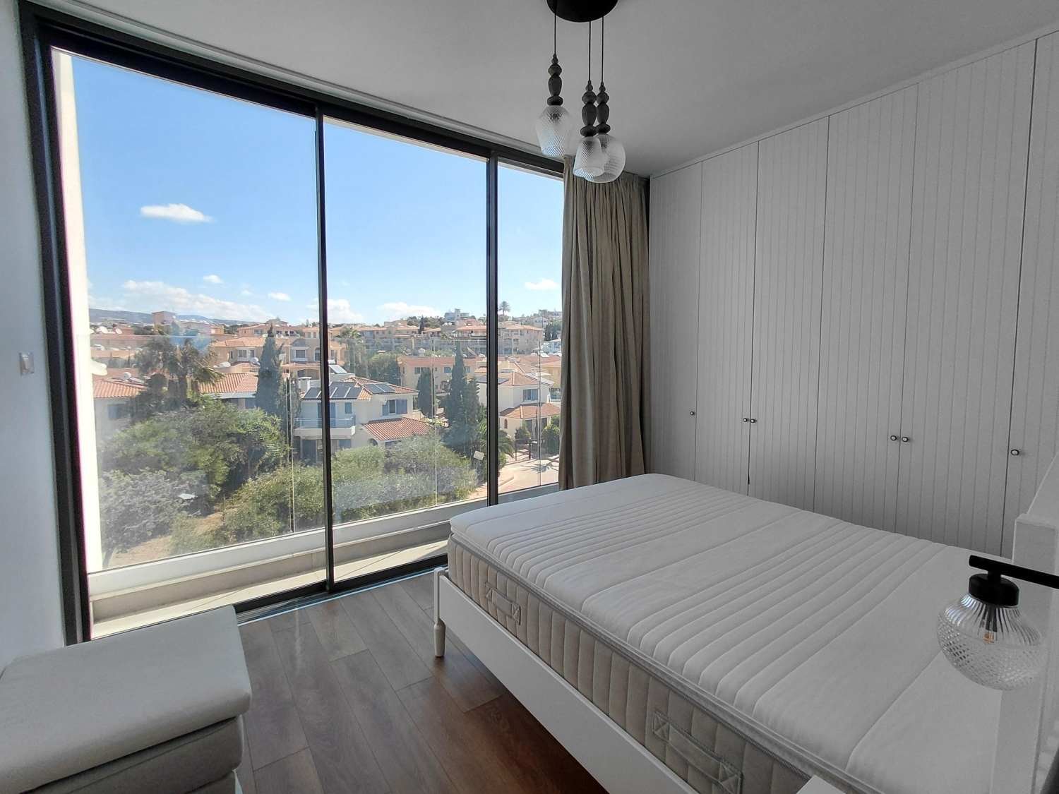 Modern Sea-View Penthouse with Private Pool Near the Beach