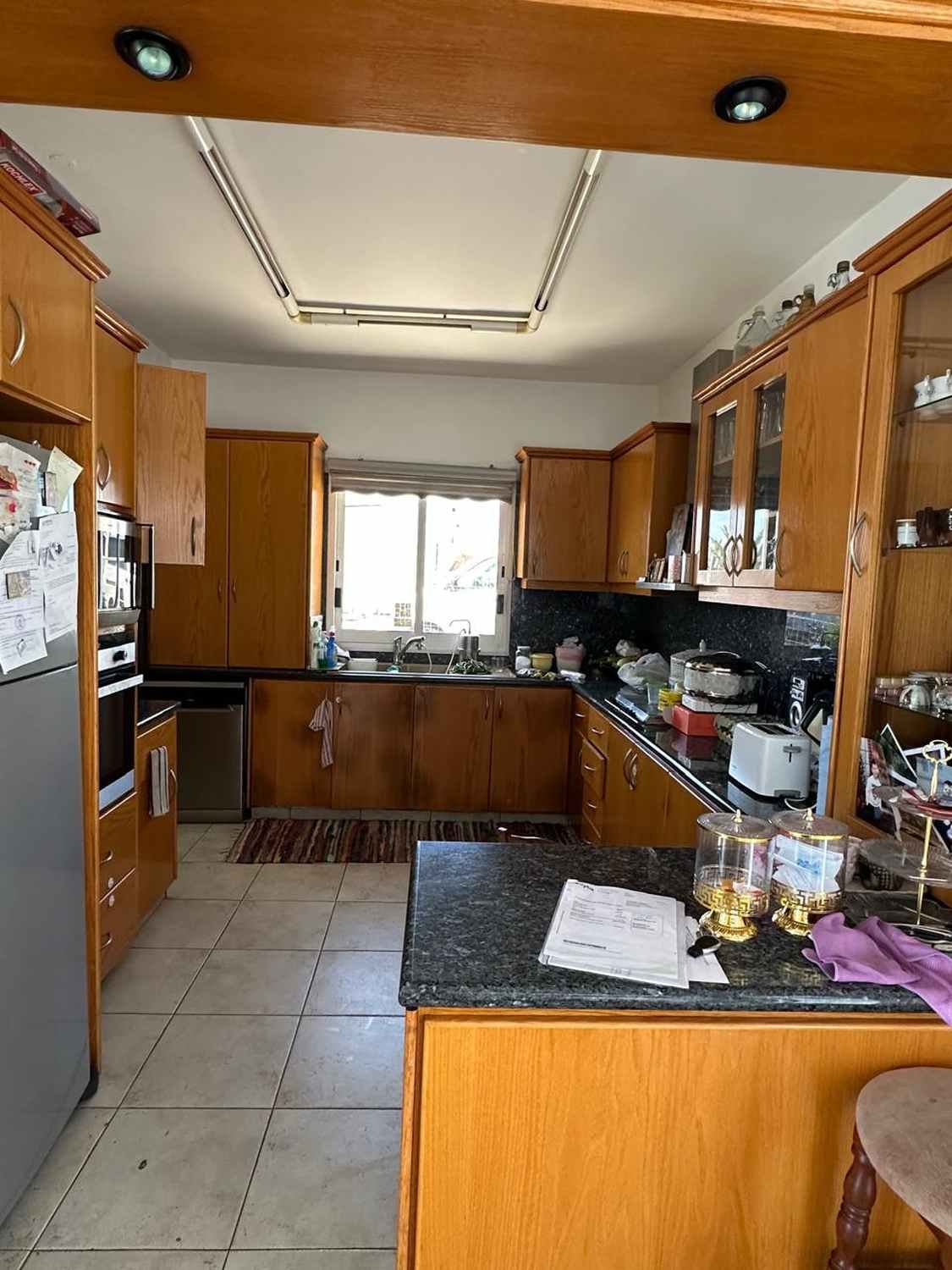 Traditional House on 2,676 m² plot for Additional Development
