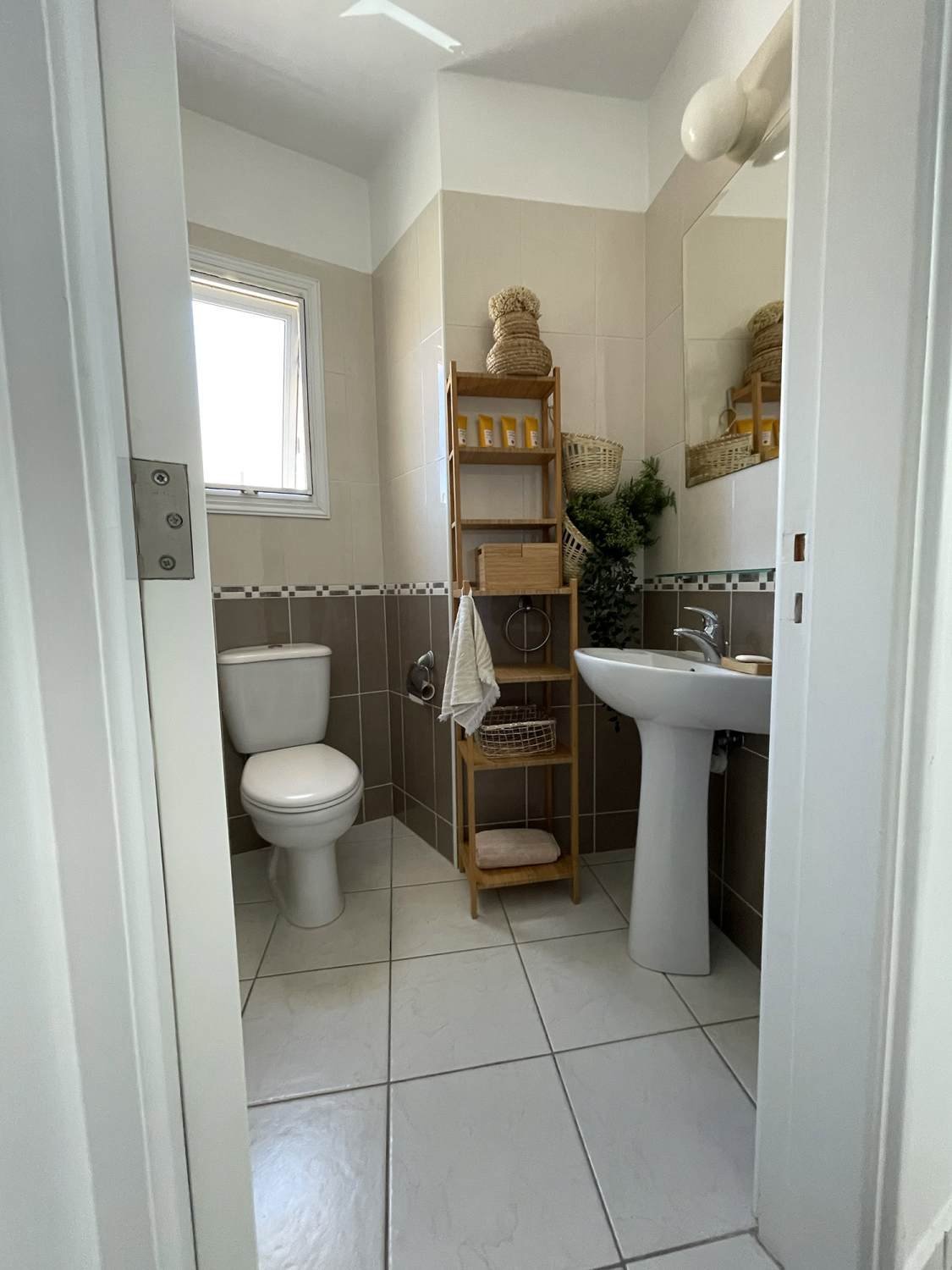 2-Bedroom Townhouse with Office and Sea Views