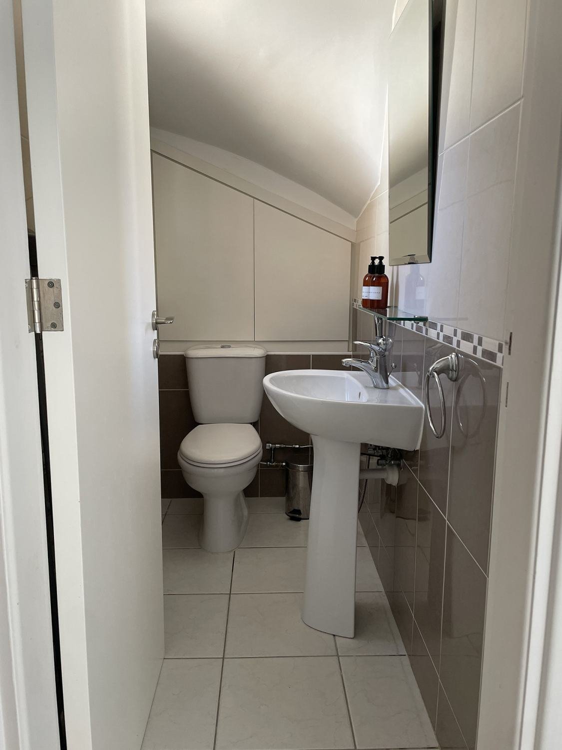 2-Bedroom Townhouse with Office and Sea Views