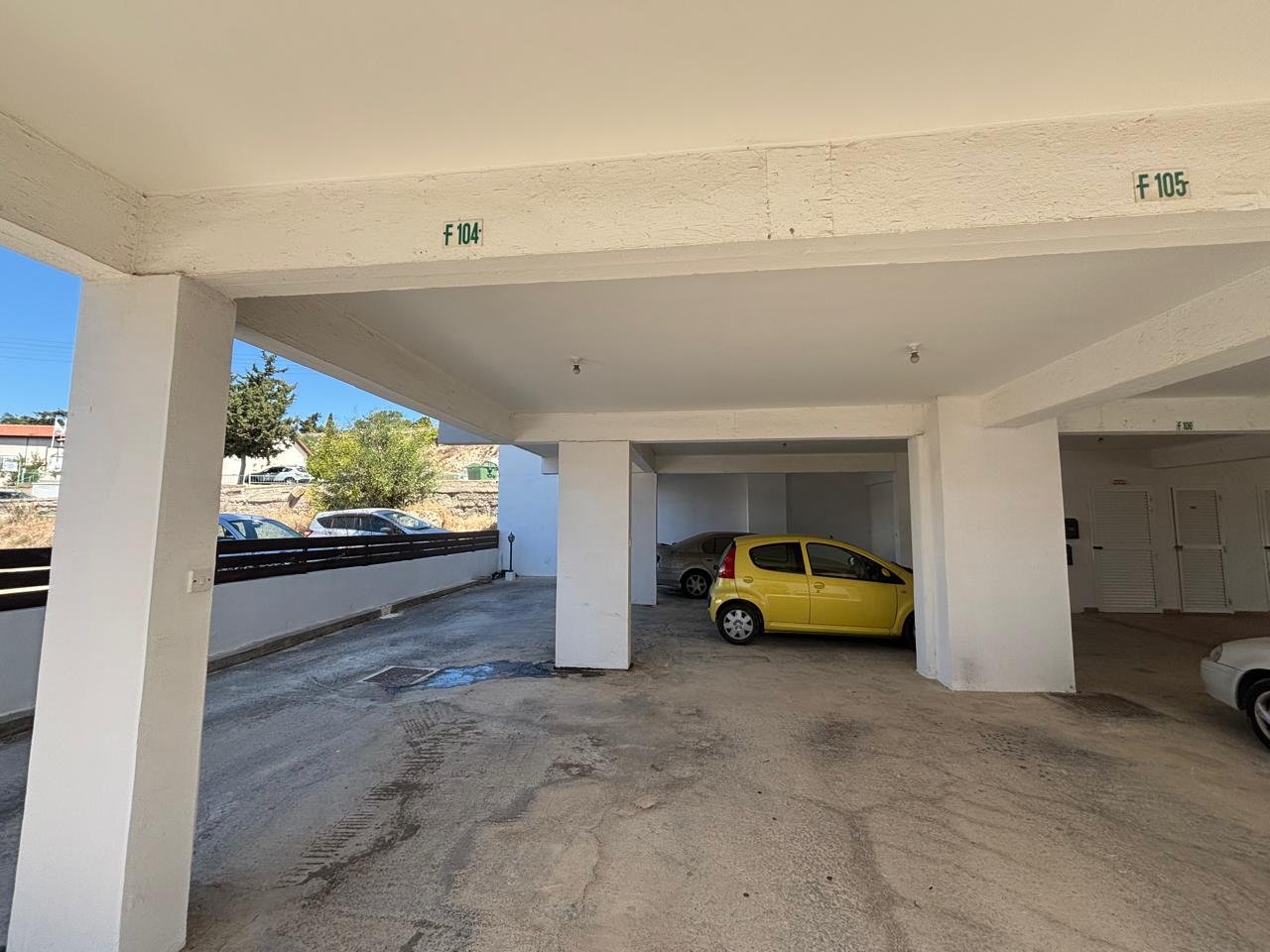 Apartment in Complex with Swimming Pool