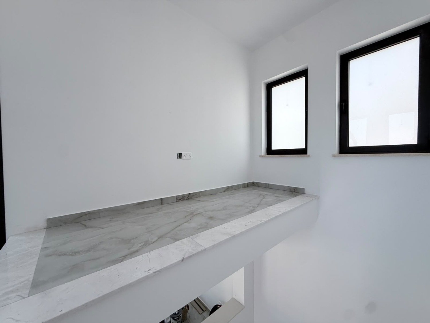 Renovated 3-Bedroom Villa with Sea Views in Tala