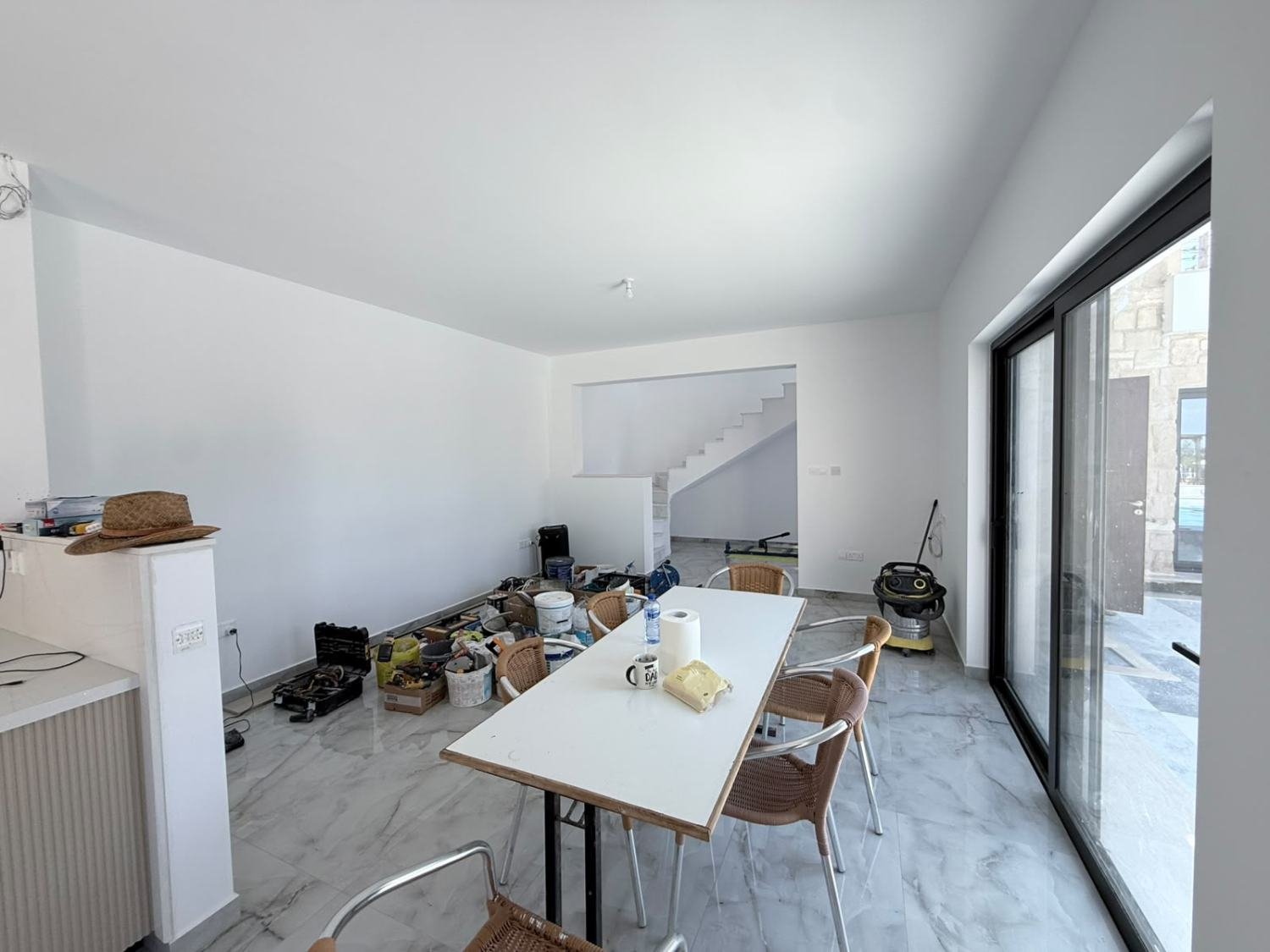 Renovated 3-Bedroom Villa with Sea Views in Tala