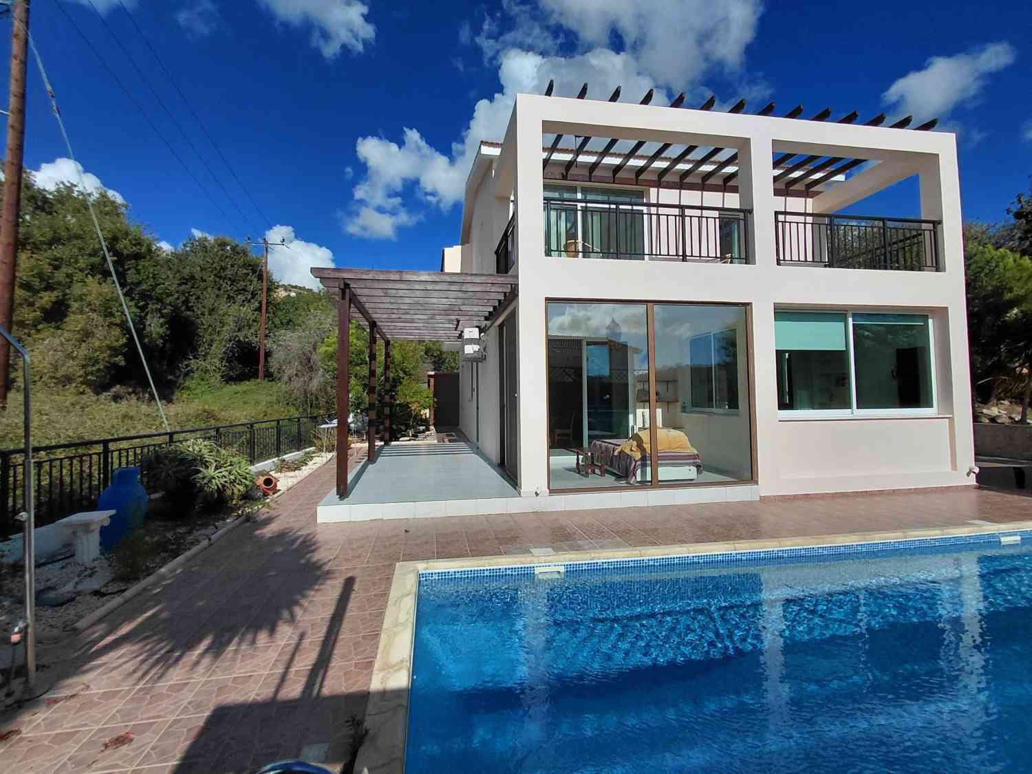 4-Bedroom+ Conservatory  Villa with Sea Views