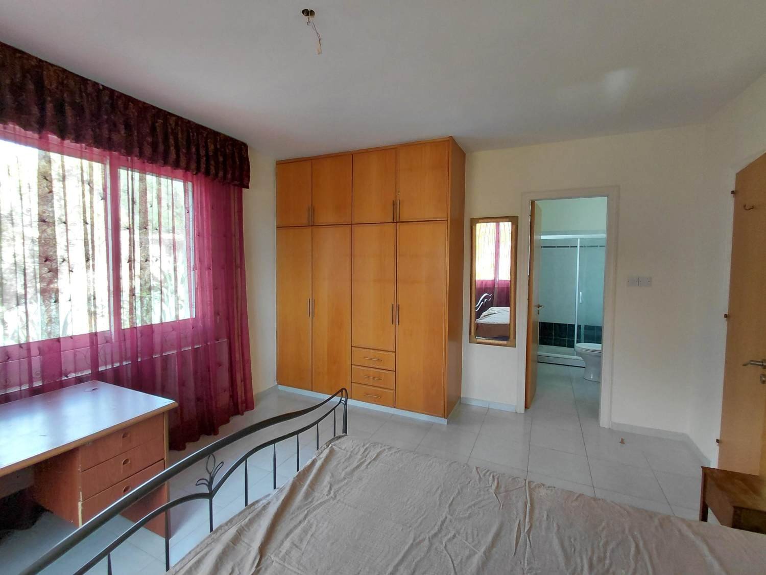 4-Bedroom+ Conservatory  Villa with Sea Views