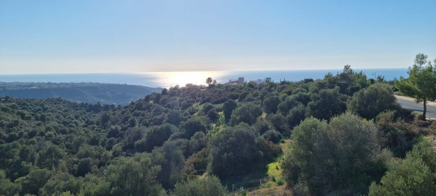 Luxury Golf Villa with Sea Views/Plot 1174 sq m/ – Secret Valley, Paphos