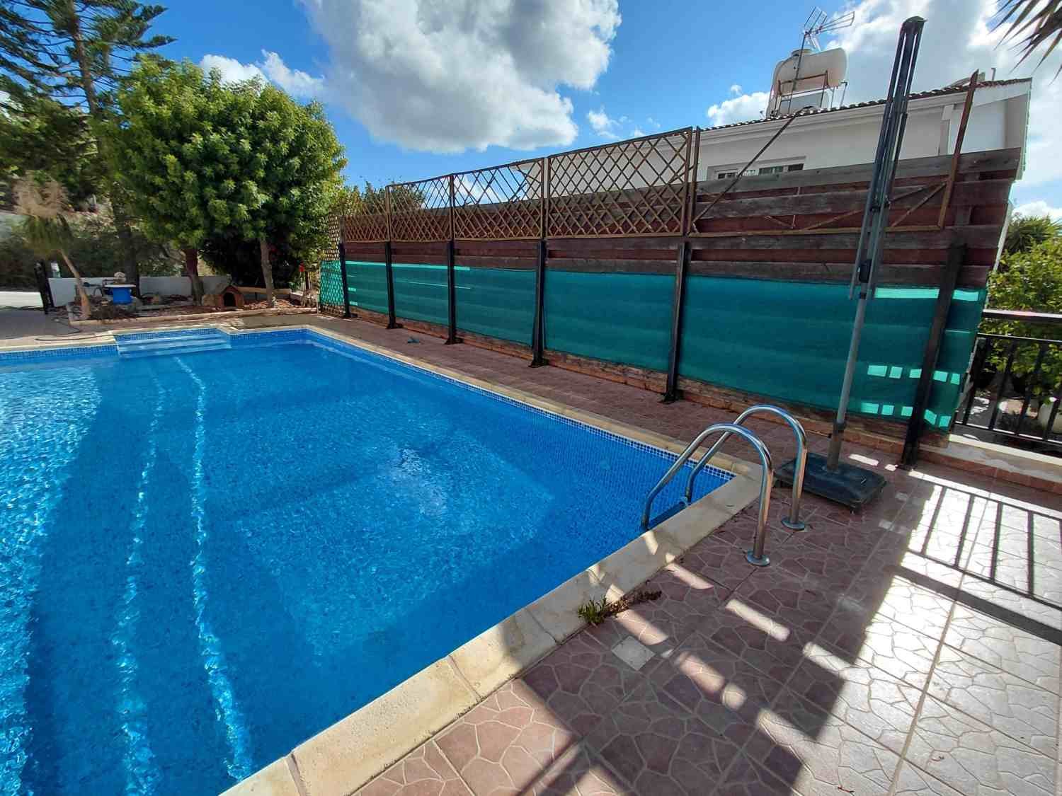 4-Bedroom+ Conservatory  Villa with Sea Views