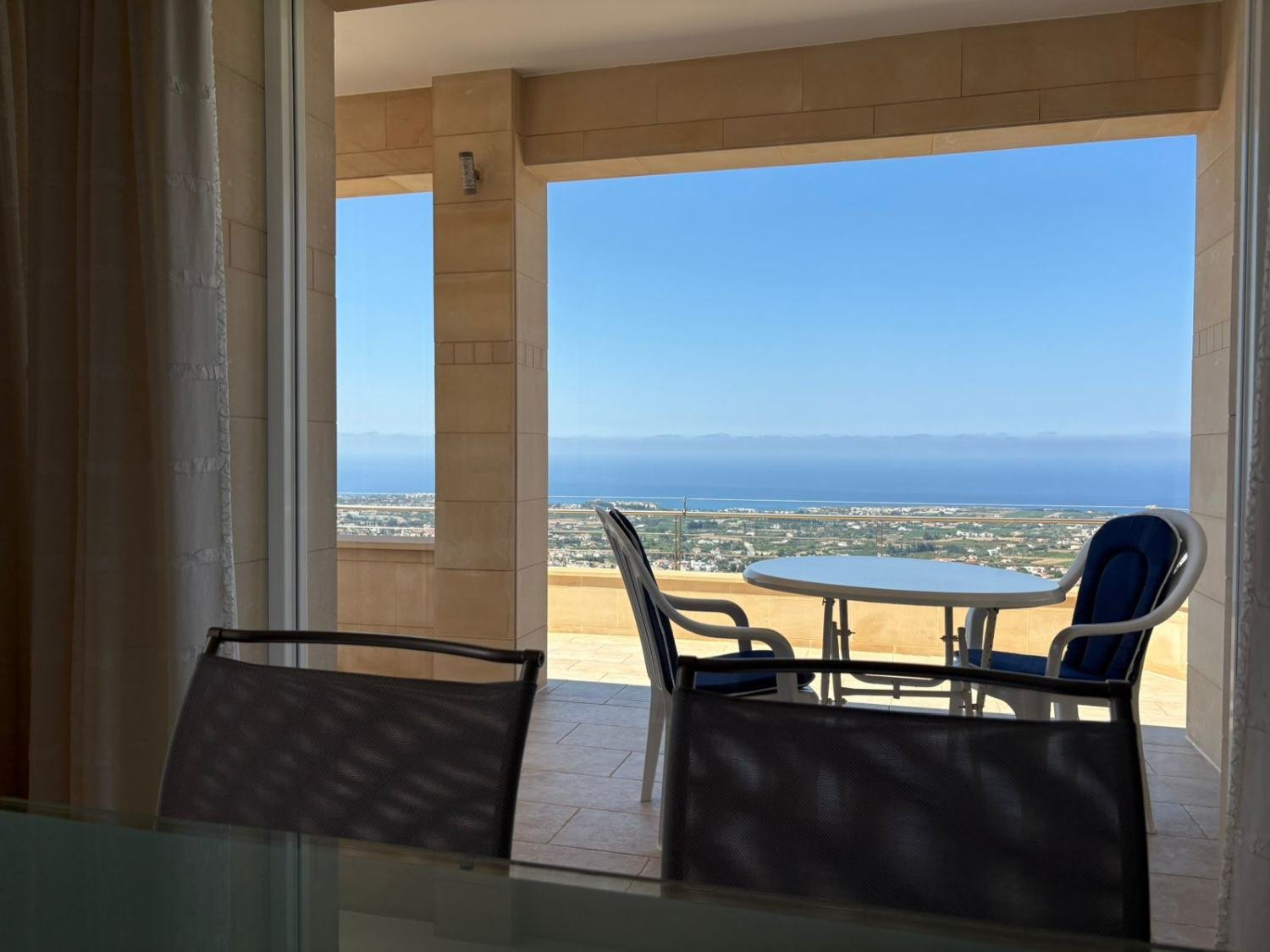 4-Bedroom Villa with Panoramic Sea Views in Peyia