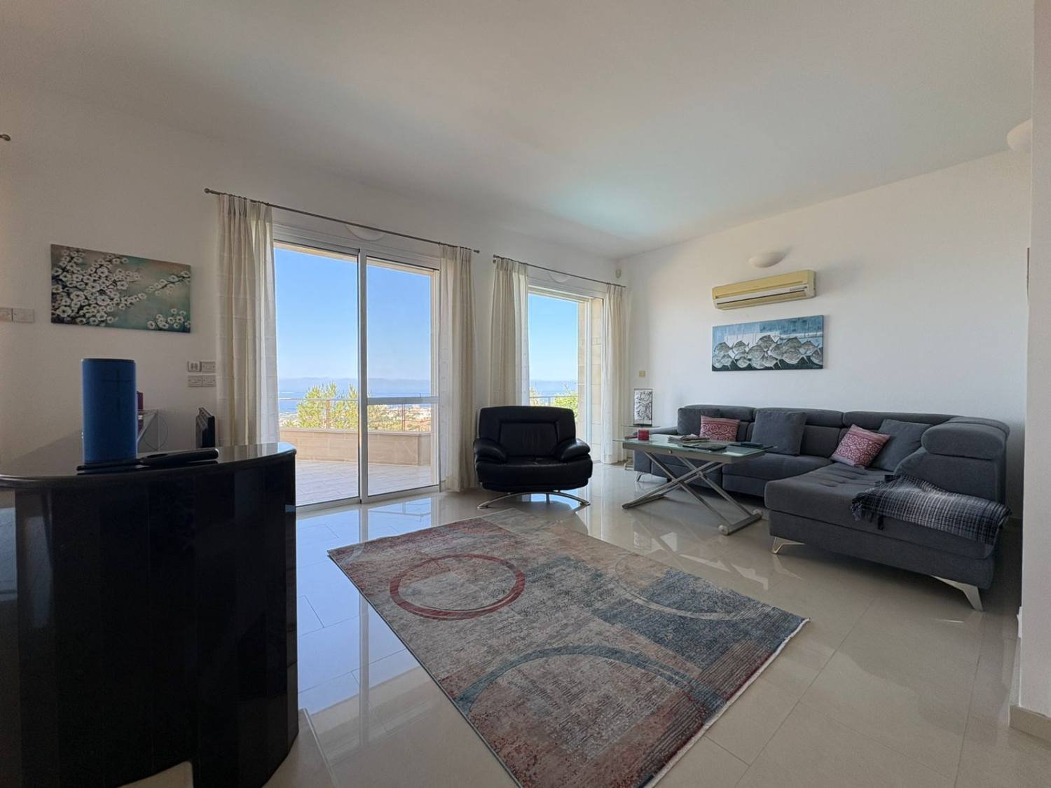 4-Bedroom Villa with Panoramic Sea Views in Peyia