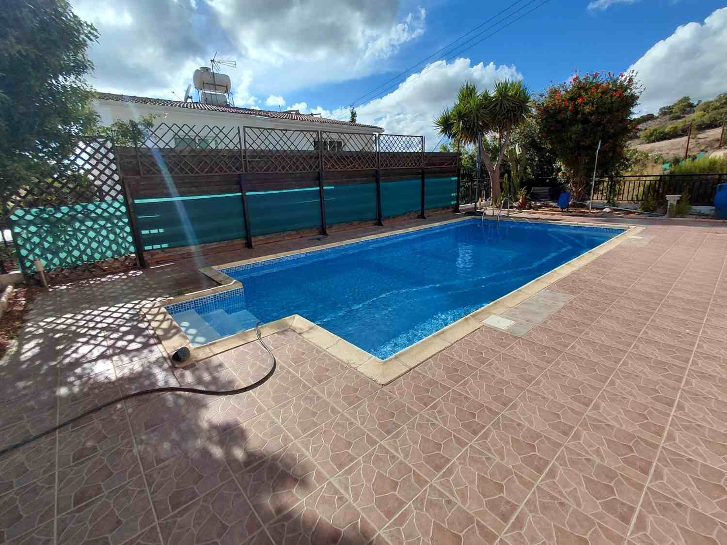 4-Bedroom+ Conservatory  Villa with Sea Views