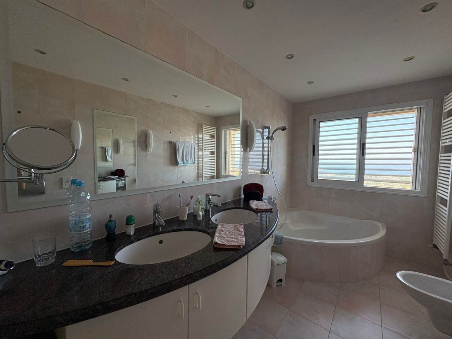 4-Bedroom Villa with Panoramic Sea Views in Peyia